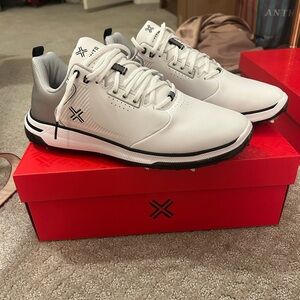 Brand new Men's White and Gray golf shoes